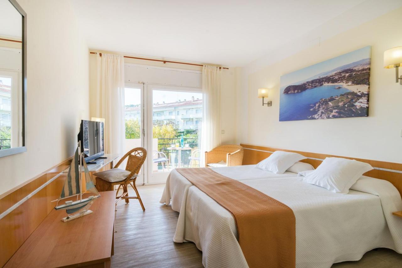 Hotel Ancora Palamós Εξωτερικό φωτογραφία